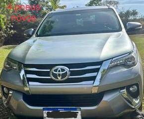 TOYOTA HILUX SW4 2.8 SRX 4X4 7 LUGARES 16V TURBO INTERCOOLER DIESEL 4P AUTOMÁTICO